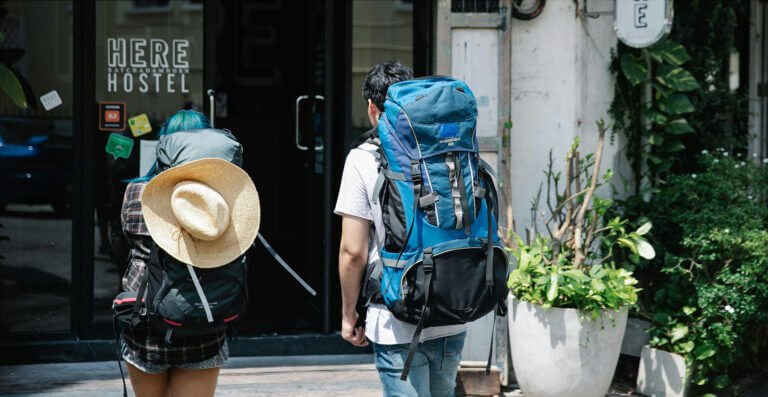 Alleen of samen backpacken