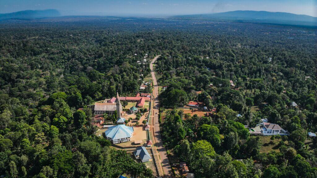 Musanze & Volcanoes NP