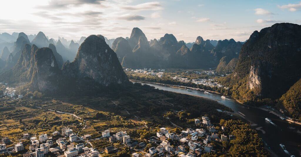 Karstbergen langs de Li-rivier in Yangshuo