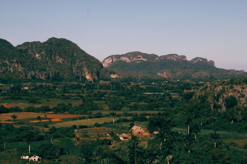 Valle de Viñales met mogotes en tabaksvelden