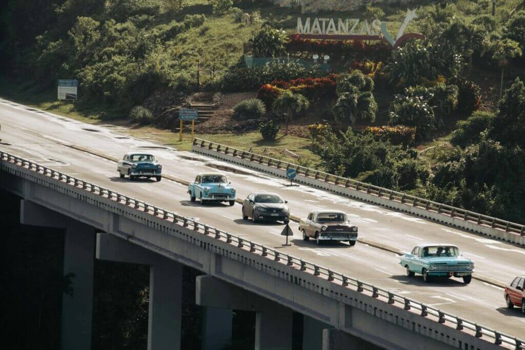 Brug over de rivier in Matanzas Cuba
