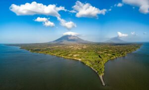 De vulkaan Concepcion op het eiland Ometepe in Nicaragua